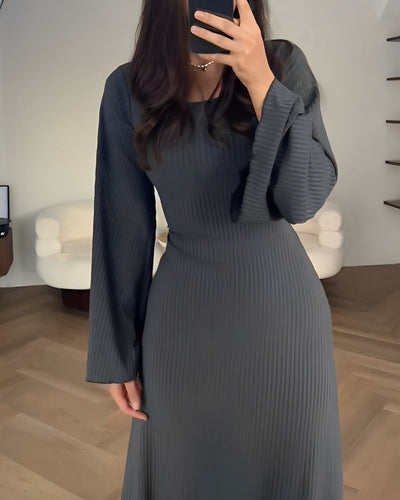 Gabriella - Lang elegant strikkjole
