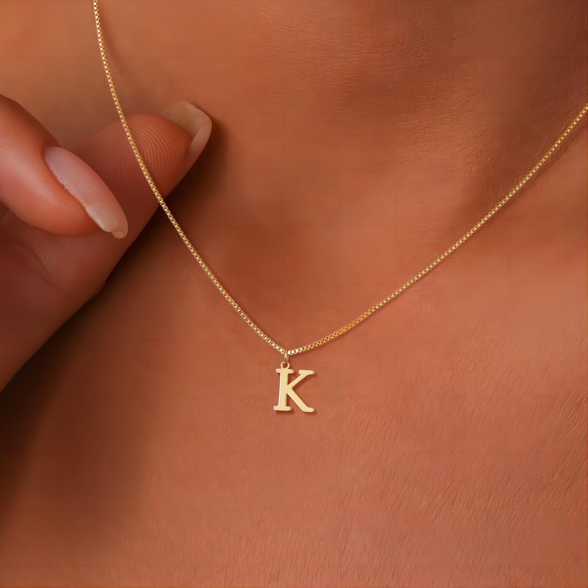 Halskæde med kærlighedsbrev-initialer | Guld 18k