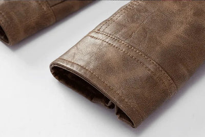 Frederik™ Rå – Brun læderjakke med vintage struktur og brede skuldre