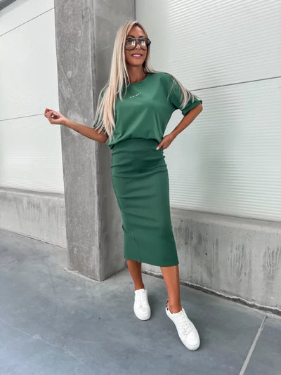 Marta™ Casual sæt med stribet nederdel